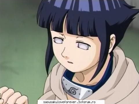 hinata este o fata foarte foarte de naruto.de fiecare data cand el este in preajma ea inroseste sau